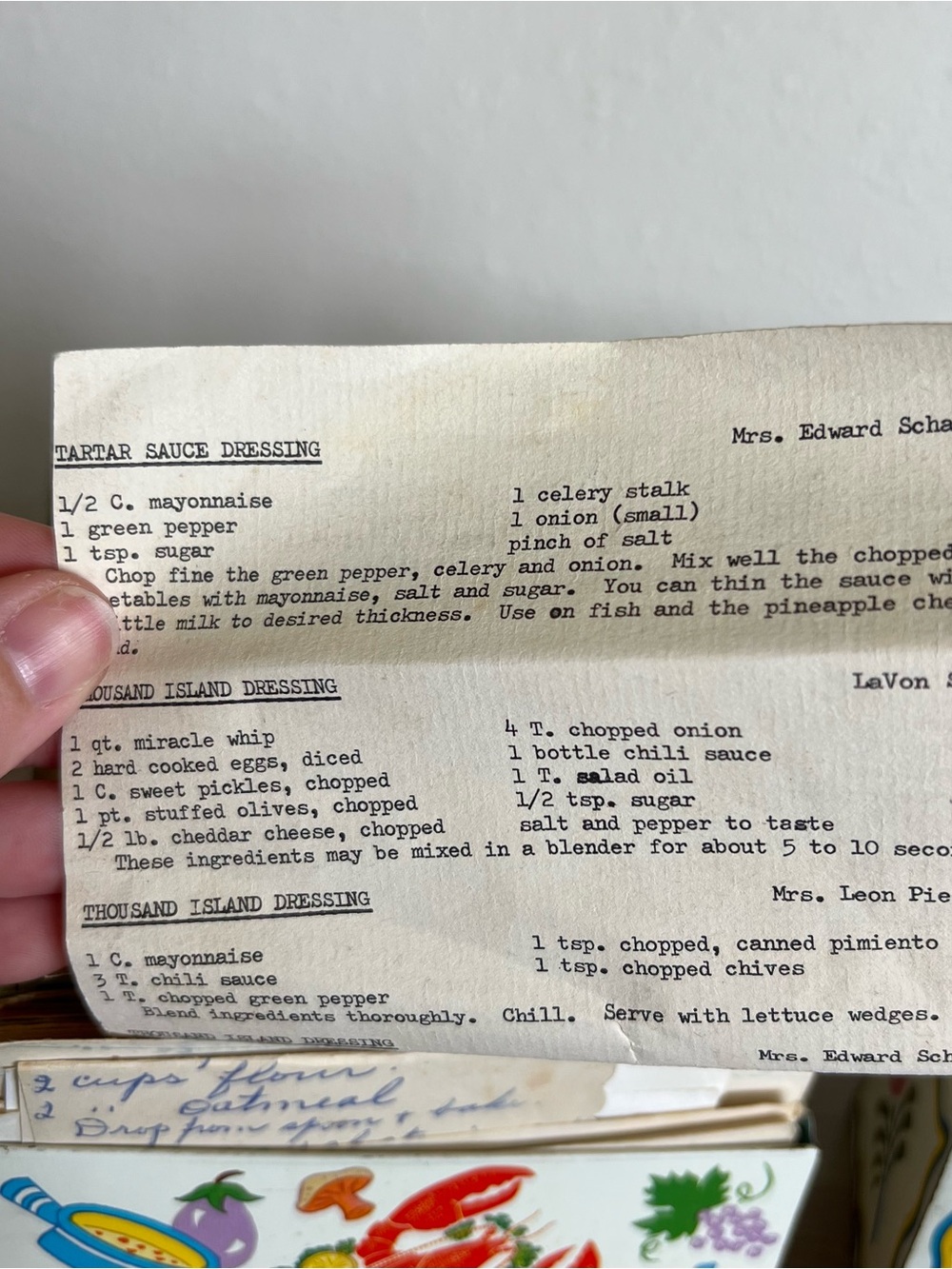 VTG Tin Recipe File Boxes Ohio Art Co Filled W/ Old Handwritten Recipe Clippings - Picture 13 of 15